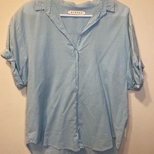 Xirena The Channing shirt Light blue